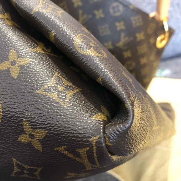 *SOLD*Louis Vuitton Artsy MM - Picture 14 of 16